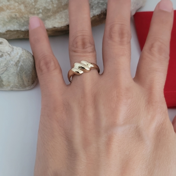 ❤️10k Size 8.25 Precious Solid Yellow Gold Grooved Puffy Band Ring! 👌🎁 - Picture 8 of 12